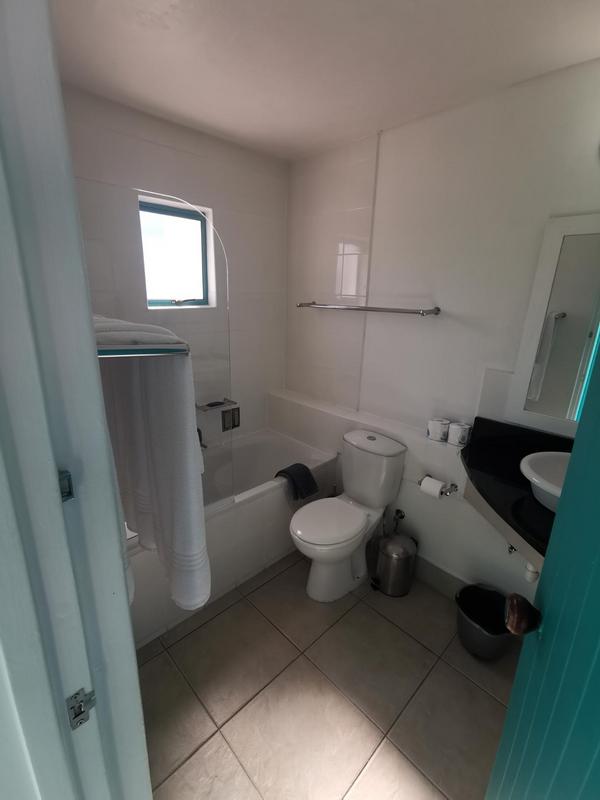 2 Bedroom Property for Sale in Mykonos Western Cape